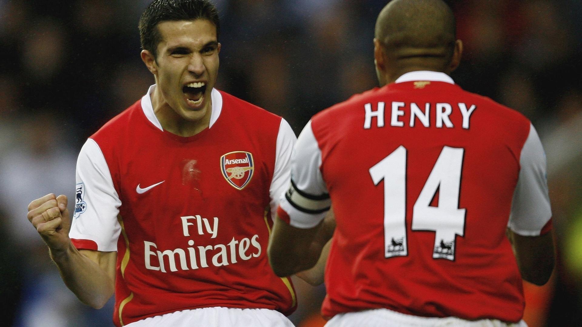 从安菲尔德到亚洲之巅!33岁菲米诠释人生赢家,红军荣誉满贯,沙特养老年薪1.6亿,再夺亚冠加冕传奇