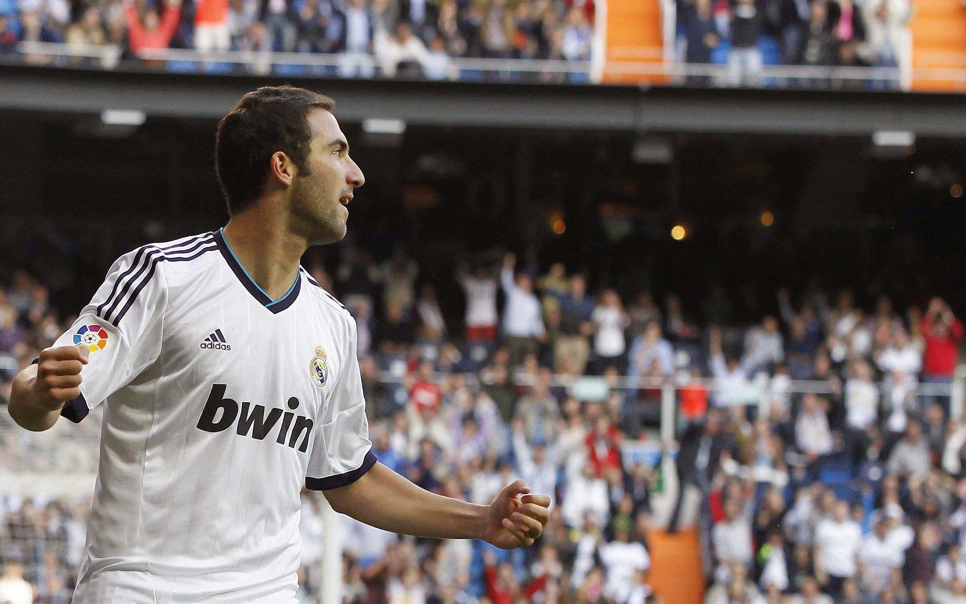 河床3-1击败浦和红钻晋级世俱杯四强，现场仅11974人观战创赛事最低上座纪录